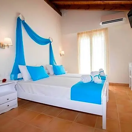 Filoxenia Kirki Hotel de apartamente Benitses (Corfu)