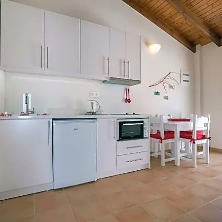 Filoxenia Kirki Apartmanhotel Benícesz